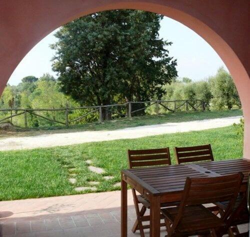 Agriturismo Podere La Casa بالايا المظهر الخارجي الصورة